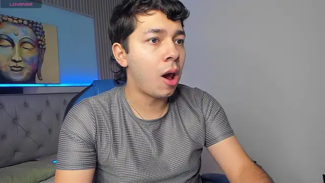 Julian Smith21 online show from March 30, 2026, 11:28 pm