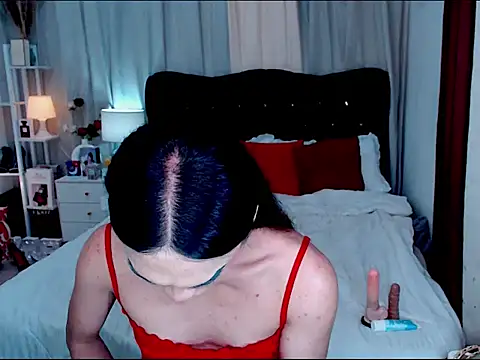 Snapshot of YzaHellsex chatting on March 24, 2026, 4:12 pm YzaHellsex online show from March 24, 2026, 4:12 pm