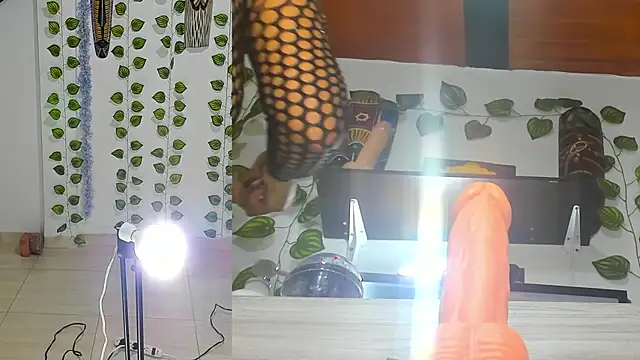 Snapshot of bella__funny chatting on June 11, 2026, 6:39 pm bella funny online show from June 11, 2026, 6:39 pm