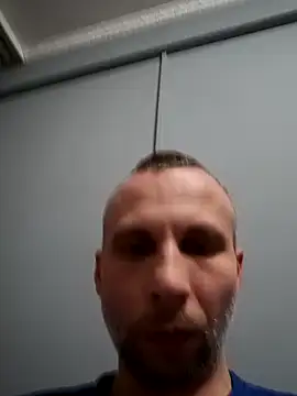 Gezu40 online show from February 21, 2026, 9:05 pm