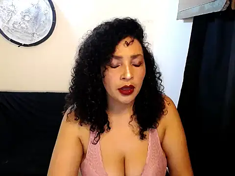 Snapshot of Nerea_Boolsara8 chatting on April 18, 2026, 3:54 am Nerea Boolsara8 online show from April 18, 2026, 3:54 am