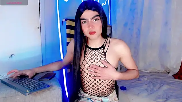 Snapshot of xyaraluv_ chatting on April 5, 2026, 9:12 pm xyaraluv online show from April 5, 2026, 9:12 pm