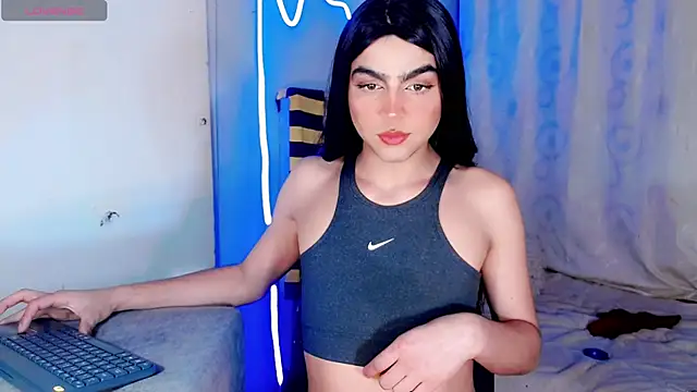 Snapshot of xyaraluv_ chatting on April 13, 2026, 11:43 pm xyaraluv online show from April 13, 2026, 11:43 pm