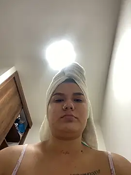 LaiaGomez online show from April 5, 2026, 3:47 am