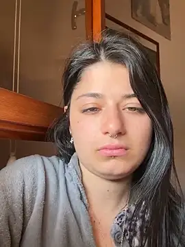 maryzoe05 online show from April 3, 2026, 10:24 am