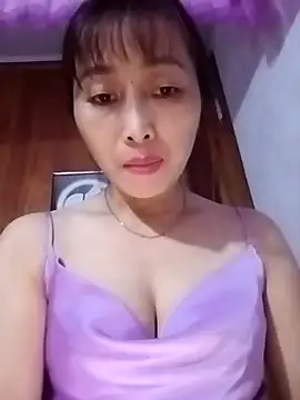 Snapshot of hd_love69 chatting on March 4, 2026, 5:13 am hd love69 online show from March 4, 2026, 5:13 am