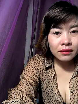 juicy-milu online show from March 16, 2026, 12:06 am