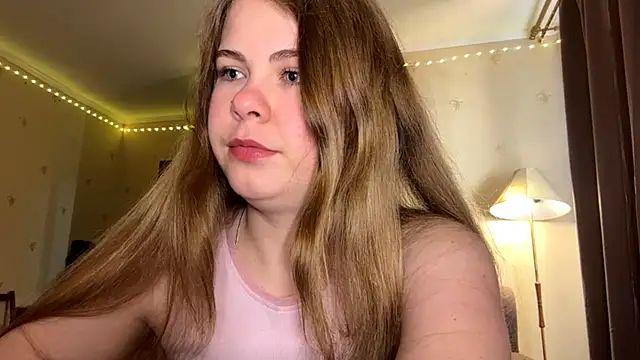 Snapshot of Amy_Maev chatting on May 8, 2026, 7:14 am Amy Maev online show from May 8, 2026, 7:14 am