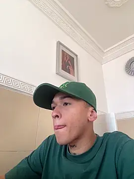 Ronalcantillo luck2222 online show from February 22, 2026, 9:13 pm