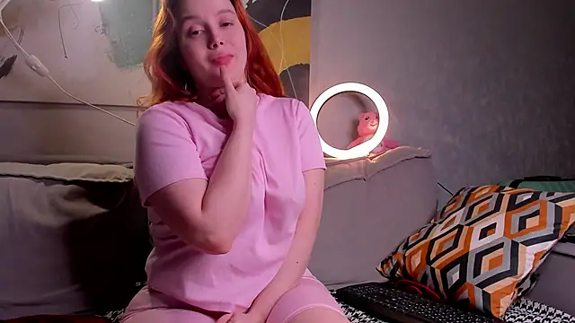 Snapshot of Amazing_mood chatting on March 1, 2026, 7:54 am Amazing mood online show from March 1, 2026, 7:54 am