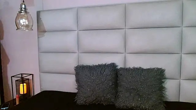 ashley-green- online show from February 26, 2026, 2:10 am