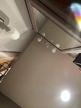 Aarondeweese27 online show from April 1, 2026, 12:22 am