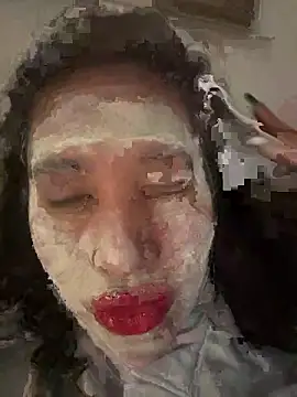 BunnyYT online show from June 11, 2026, 3:04 am