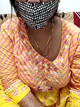 Snapshot of your-charu chatting on May 11, 2026, 3:34 am your-charu online show from May 11, 2026, 3:34 am