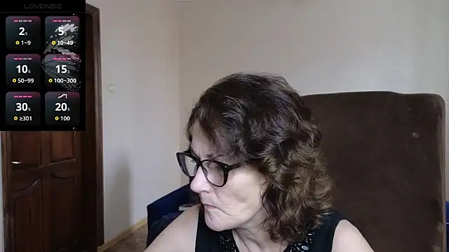 Snapshot of Miss_Amberr chatting on March 27, 2026, 5:24 am Miss Amberr online show from March 27, 2026, 5:24 am