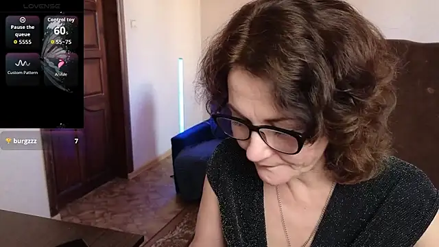 Snapshot of Miss_Amberr chatting on March 28, 2026, 5:40 am Miss Amberr online show from March 28, 2026, 5:40 am