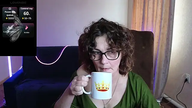 Snapshot of Miss_Amberr chatting on April 5, 2026, 12:35 pm Miss Amberr online show from April 5, 2026, 12:35 pm