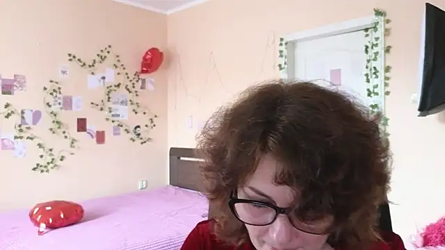 Snapshot of Miss_Amberr chatting on April 14, 2026, 4:51 am Miss Amberr online show from April 14, 2026, 4:51 am