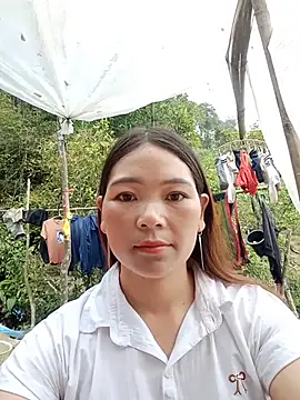 Salyk5 online show from May 17, 2026, 1:25 am