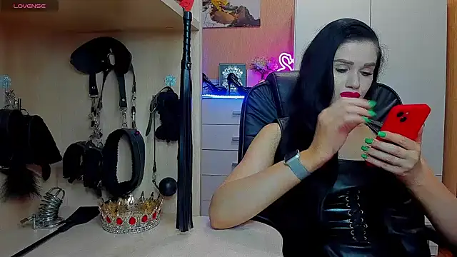 KristiTopxx online show from June 25, 2026, 8:13 pm