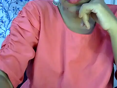 Neha Sharma2 online show from June 11, 2026, 1:53 pm