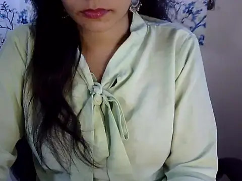 Neha Sharma2 online show from July 7, 2026, 1:04 pm