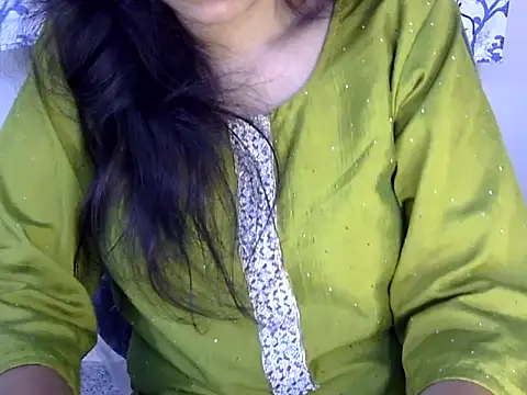 Neha Sharma2 online show from July 28, 2026, 2:24 pm