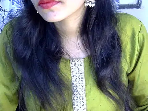 Neha Sharma2 online show from August 4, 2026, 1:46 pm