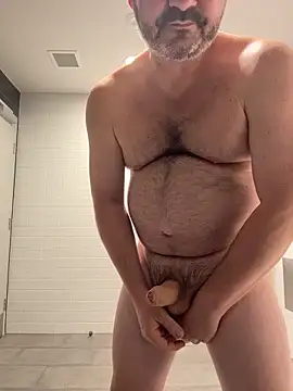 chubbylittlesecret online show from June 1, 2026, 1:29 am