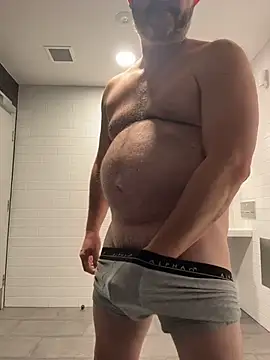 chubbylittlesecret online show from June 5, 2026, 4:08 am