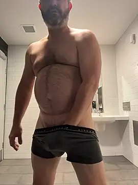 chubbylittlesecret online show from June 24, 2026, 1:59 am