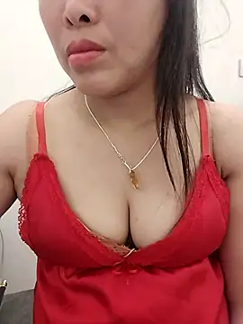 01 ANNA 01 online show from May 7, 2026, 9:25 am