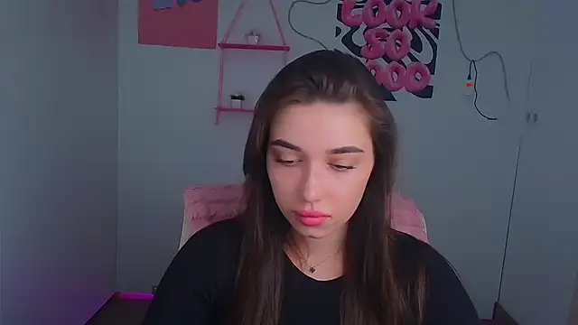 NikaMystic online show from April 19, 2026, 11:09 am