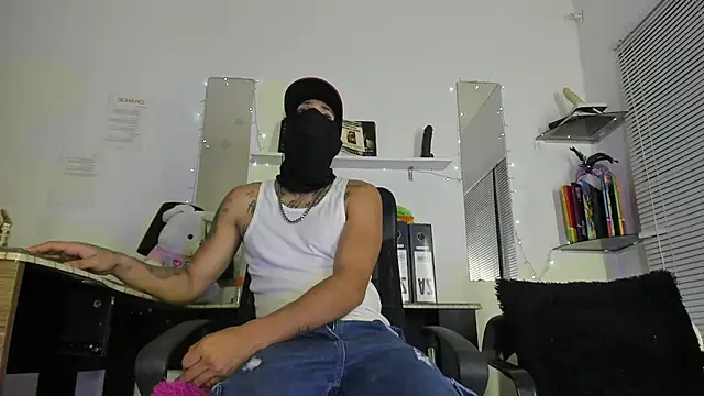 xKhatherinxx online show from April 29, 2026, 12:16 am