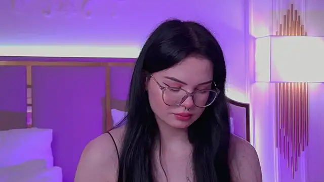 Snapshot of CindyMil chatting on July 11, 2026, 6:16 am CindyMil online show from July 11, 2026, 6:16 am