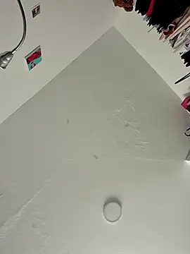 IrisBound online show from April 18, 2026, 2:10 pm