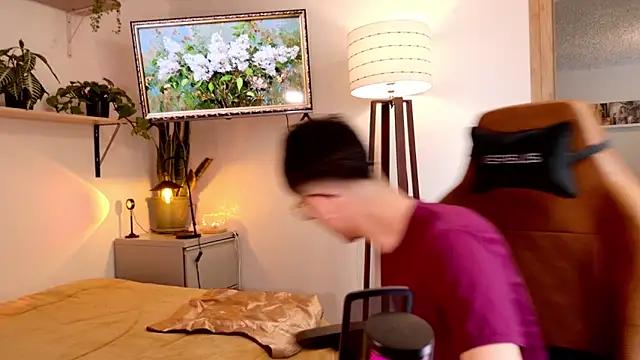 Snapshot of Sr_evann chatting on February 24, 2026, 2:15 pm Sr evann online show from February 24, 2026, 2:15 pm