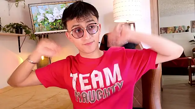 Snapshot of Sr_evann chatting on February 26, 2026, 2:38 pm Sr evann online show from February 26, 2026, 2:38 pm