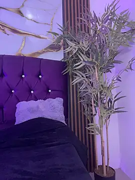 aurora ec online show from March 9, 2026, 12:20 pm