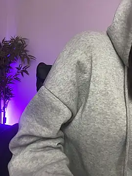 aurora ec online show from April 14, 2026, 12:00 pm