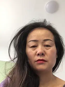 xiaotong2026 online show from March 20, 2026, 6:29 am