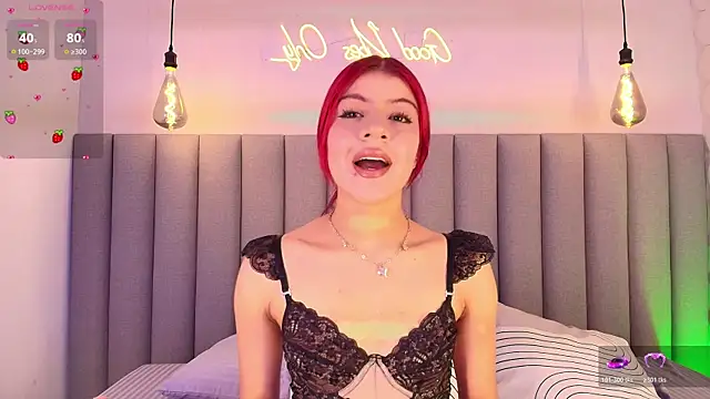 Snapshot of anthonellalux chatting on April 24, 2026, 4:31 pm anthonellalux online show from April 24, 2026, 4:31 pm