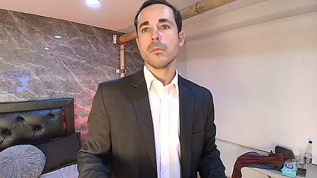 Adams Sanz online show from May 26, 2026, 7:10 pm