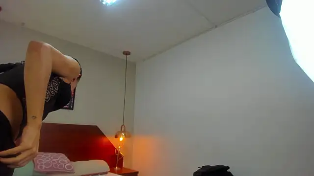 Miia03 online show from March 4, 2026, 11:38 am