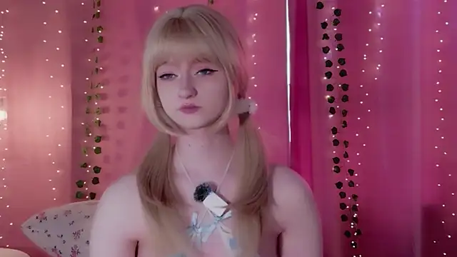 effy dollie online show from July 18, 2026, 10:08 am