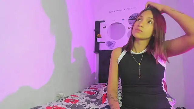 Snapshot of sapphire_brown20 chatting on March 16, 2026, 12:49 am sapphire brown20 online show from March 16, 2026, 12:49 am