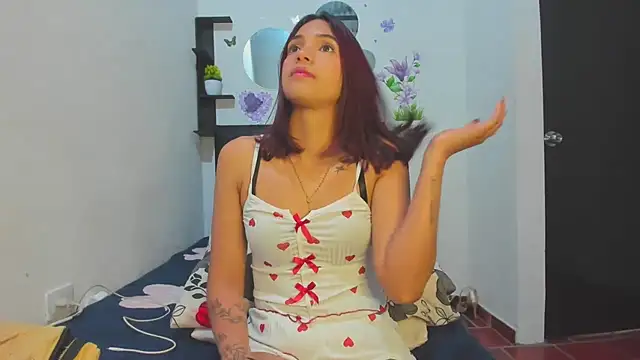 Snapshot of sapphire_brown20 chatting on March 28, 2026, 2:33 am sapphire brown20 online show from March 28, 2026, 2:33 am