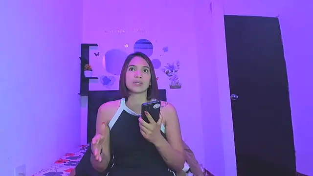 Snapshot of sapphire_brown20 chatting on April 25, 2026, 10:07 pm sapphire brown20 online show from April 25, 2026, 10:07 pm