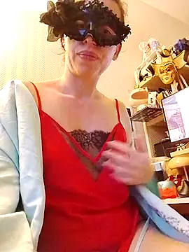 Snapshot of lily2022 chatting on February 26, 2026, 5:45 pm lily2022 online show from February 26, 2026, 5:45 pm