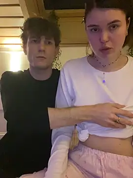 meowmiu online show from February 23, 2026, 10:18 pm